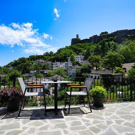 Castlefront Villa จีโรคาสเตอร์ ภายนอก รูปภาพ
