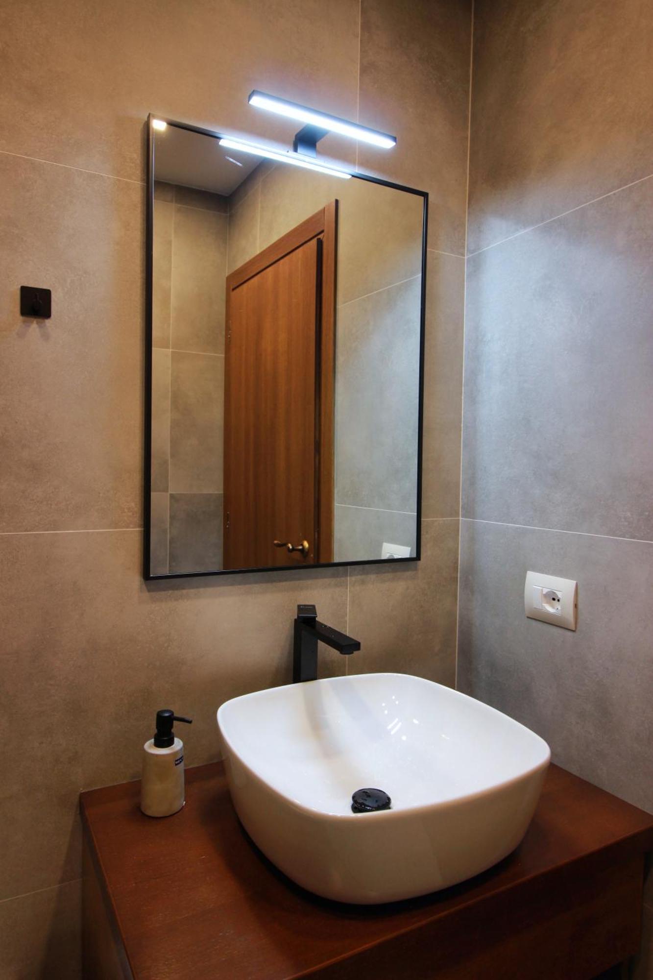 Castlefront Villa จีโรคาสเตอร์ ภายนอก รูปภาพ